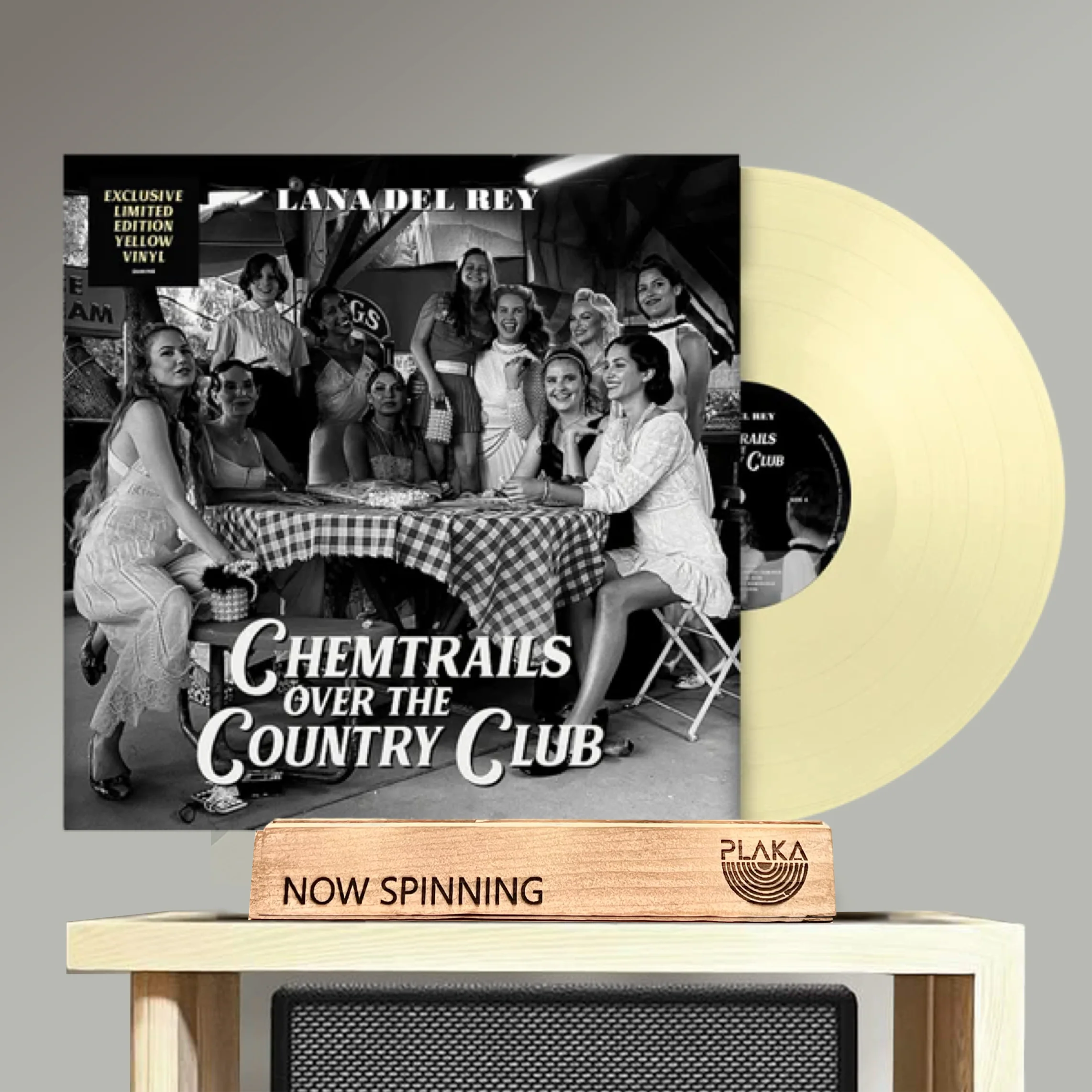 Lana Del Rey - Chemtrails Over the Country Club